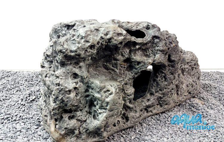 Limestone rock hide for fish - medium size